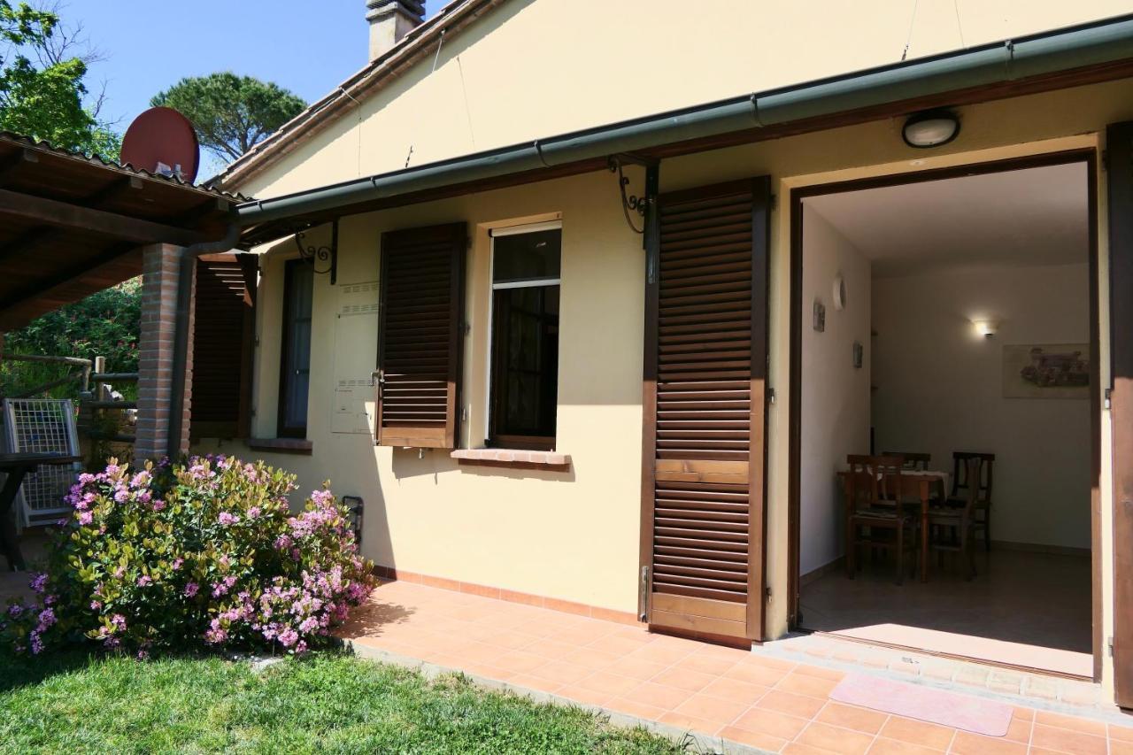 Chalet Elena In Montescudaio, Ground Floor With Fenced Garden Exteriér fotografie